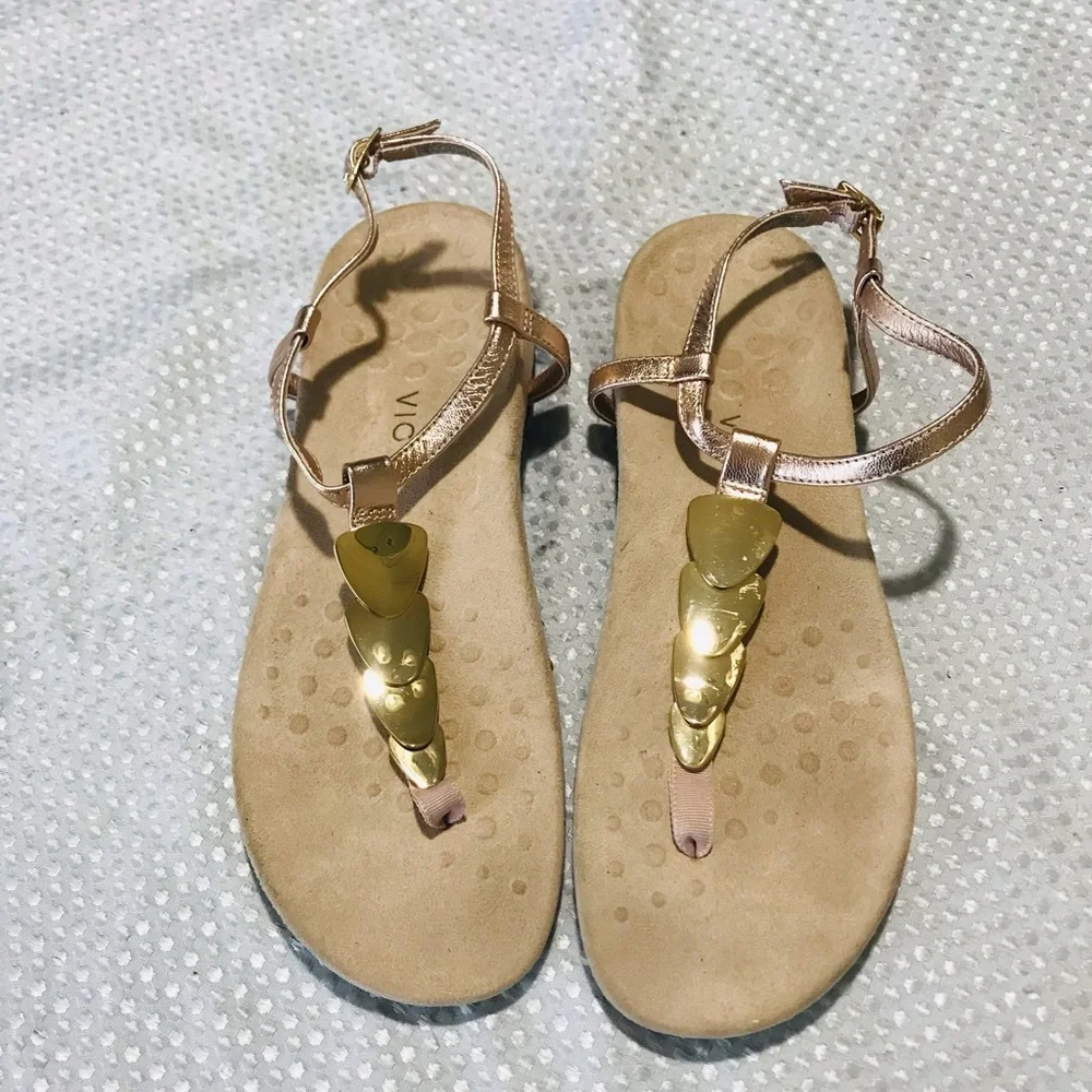 Vionic Miami metallic sandals‎